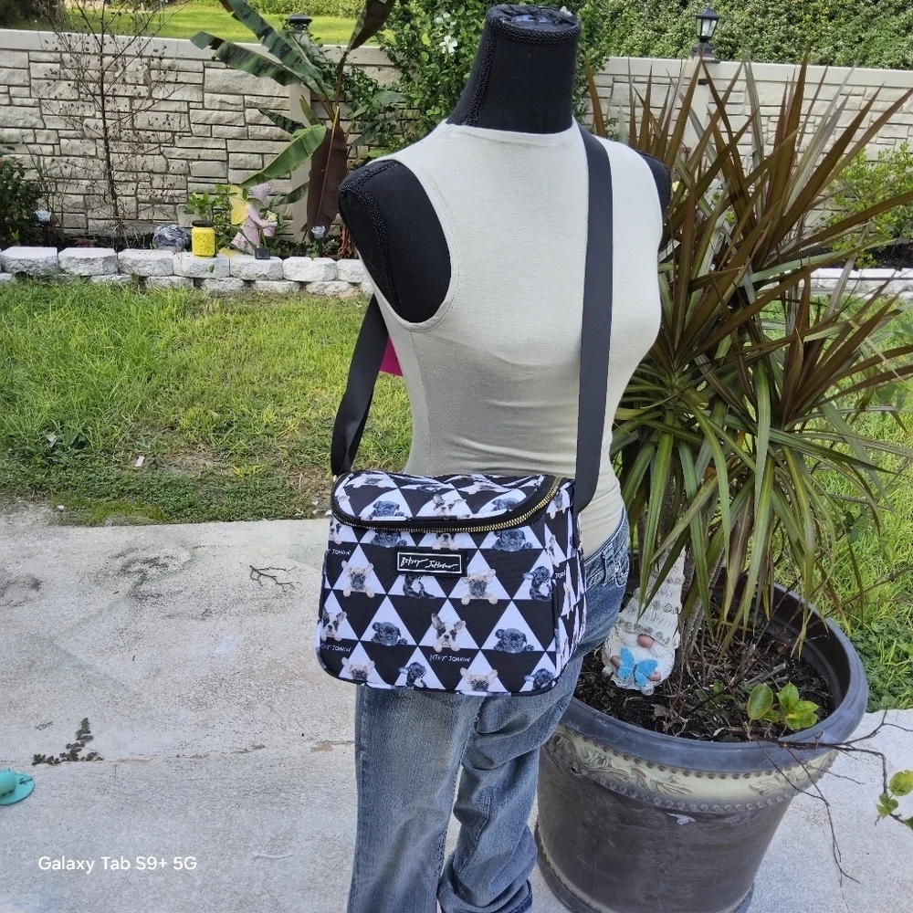 BETSEY JOHNSON BLACK n WHITE CHECKERED DOG BETSEY JOHNSON INSULATED CUBE LUNCH